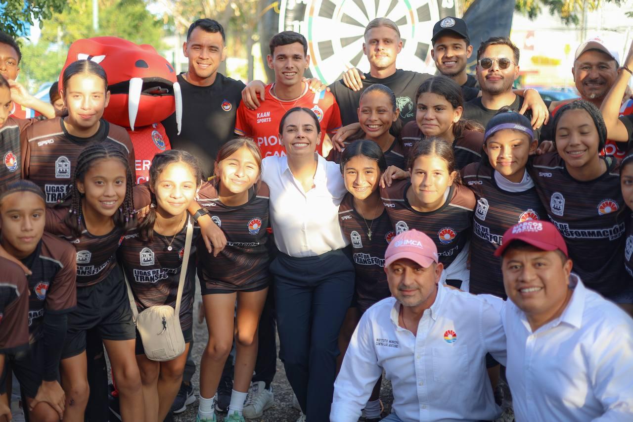 uploads/6/32/01 (1648).Jpeg